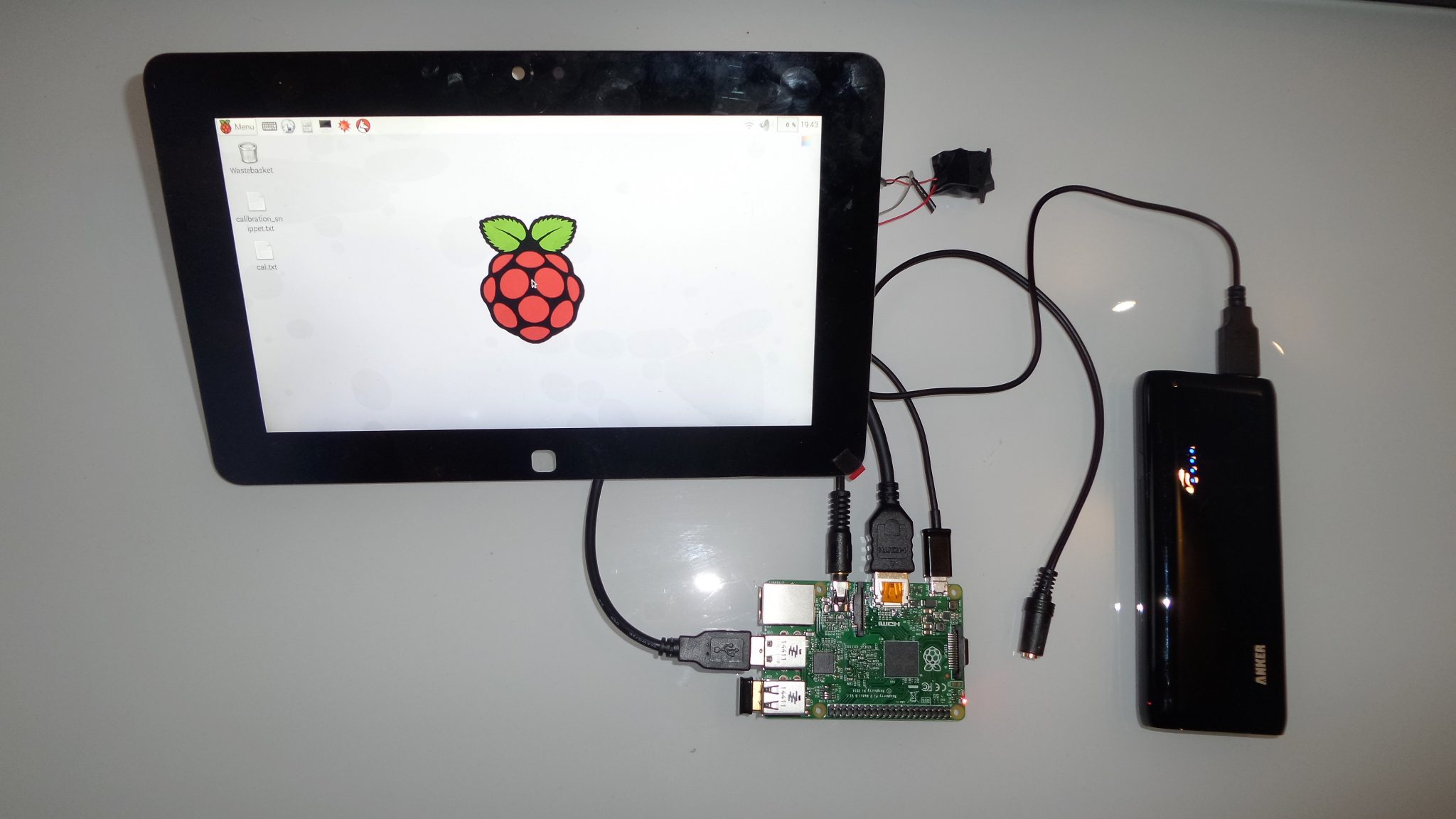 Pipad - How To Build A Tablet With A Raspberry Pi